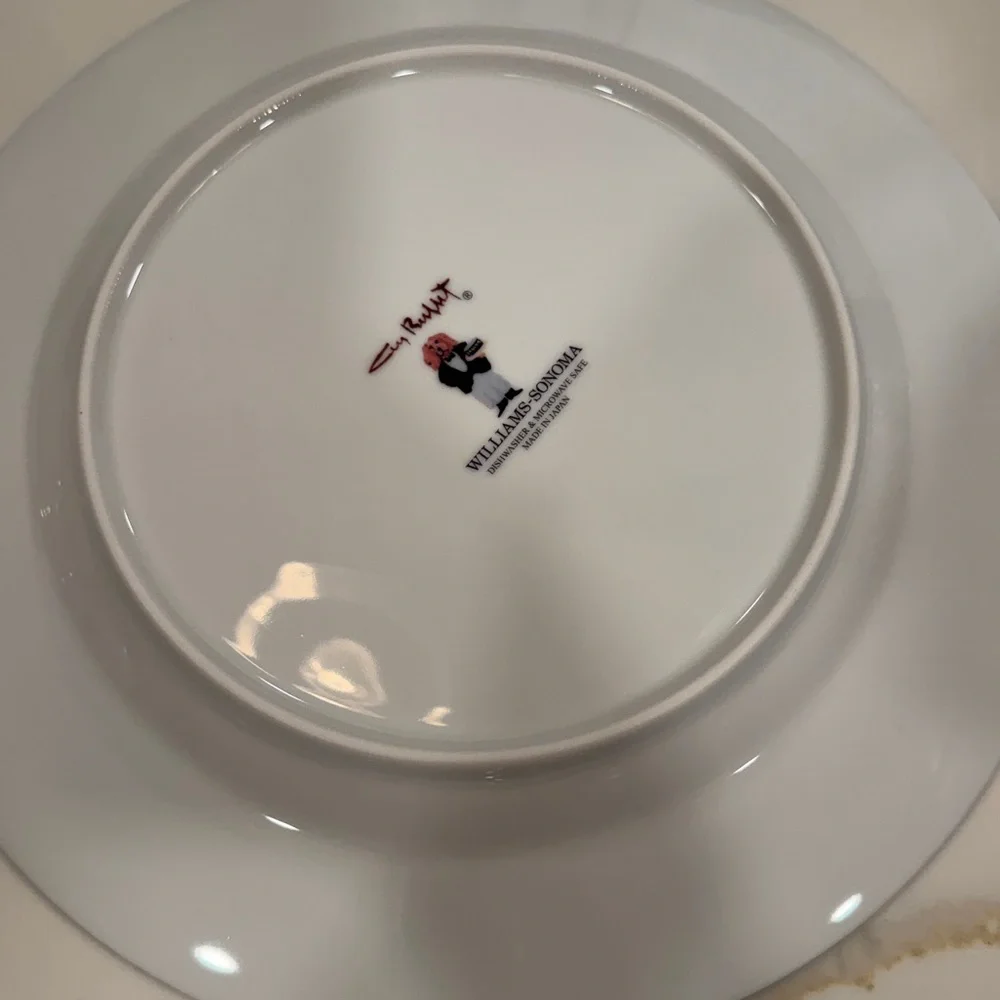 Guy Buffet Waiter Suite Porcelain Dinner Plates (4)